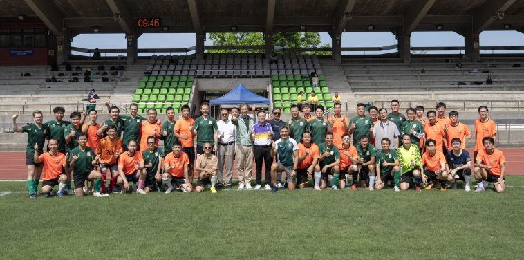 HKU and CUHK hold the Vice-Chancellor’s Cup Soccer Match
 